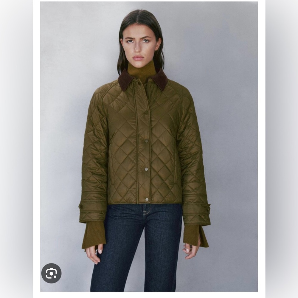 Massimo Dutti short quilted jacket with corduroy collar small